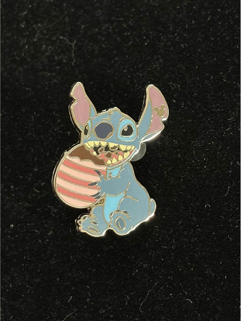 2024 - Stitch - Easter - Chocolate Egg - Hidden Disney - Pin
